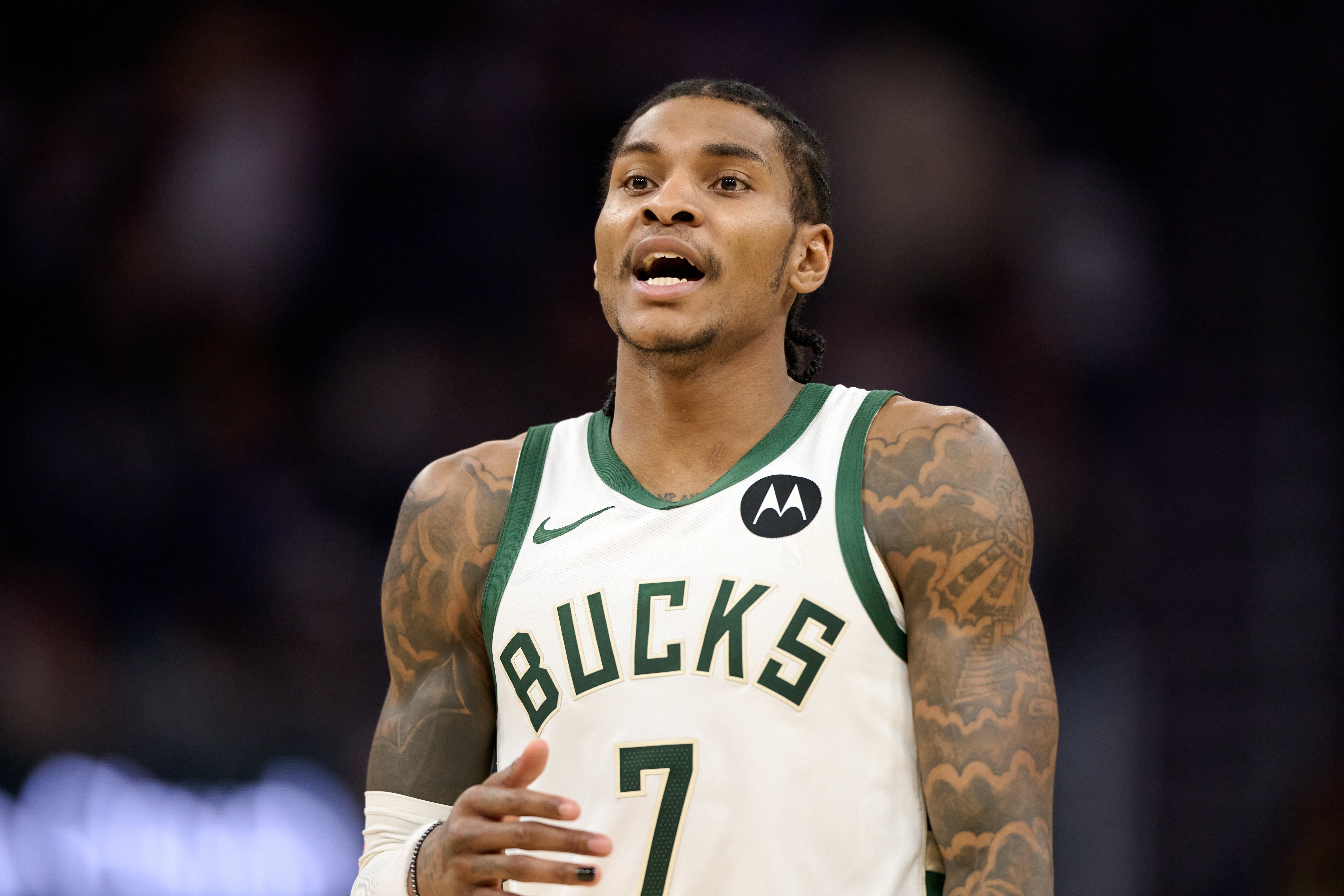 开云体育-里弗斯：小凯文·波特短期内不会回归 不知道他还会缺席多久